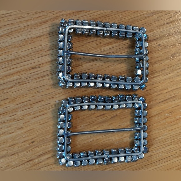 Fantastic Rhinestone Shoe Buckles - Picture 5 of 5